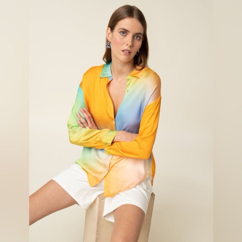 Frnch Multi Colored Button Down Blouse Size Small - image 4